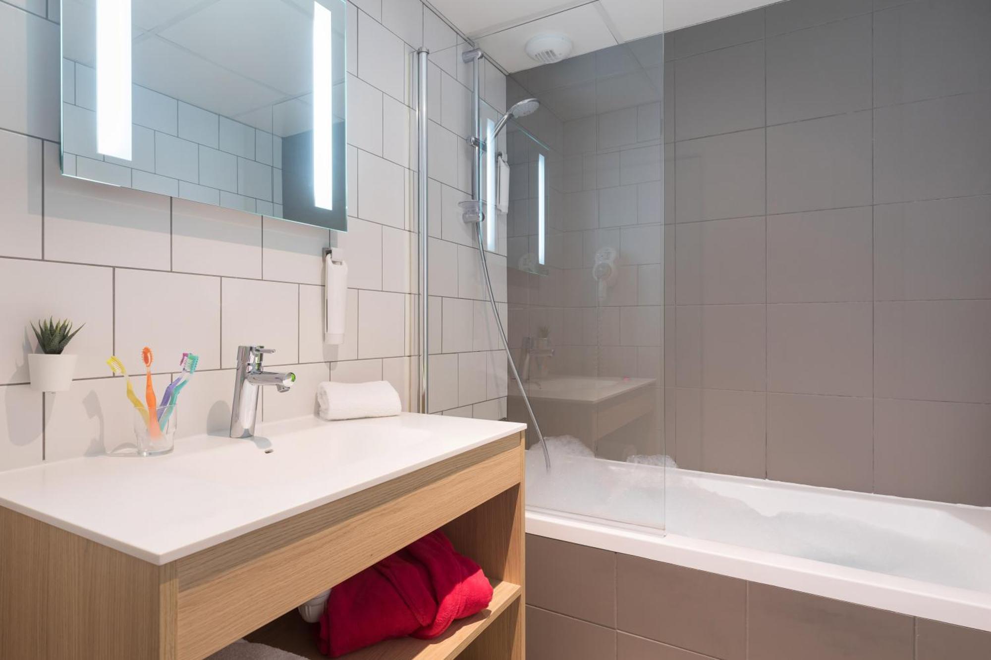 Hotel Matabi Toulouse Gare By Happyculture Zewnętrze zdjęcie